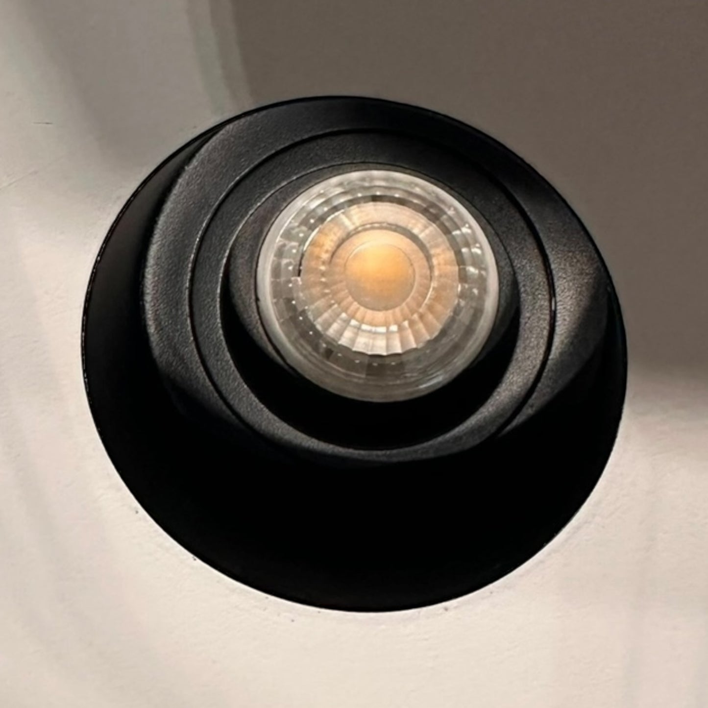 M3 LED Trimless Plaster-In Fire Rated IP65 Downlight